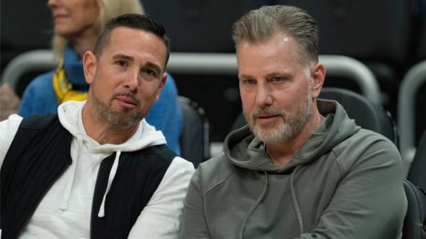 Green Bay Packers' Matt LaFleur and Chicago Bears' Matt Eberflus